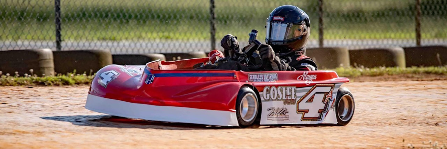 Photo of friends having fun in the pits at Mardela Speedway.